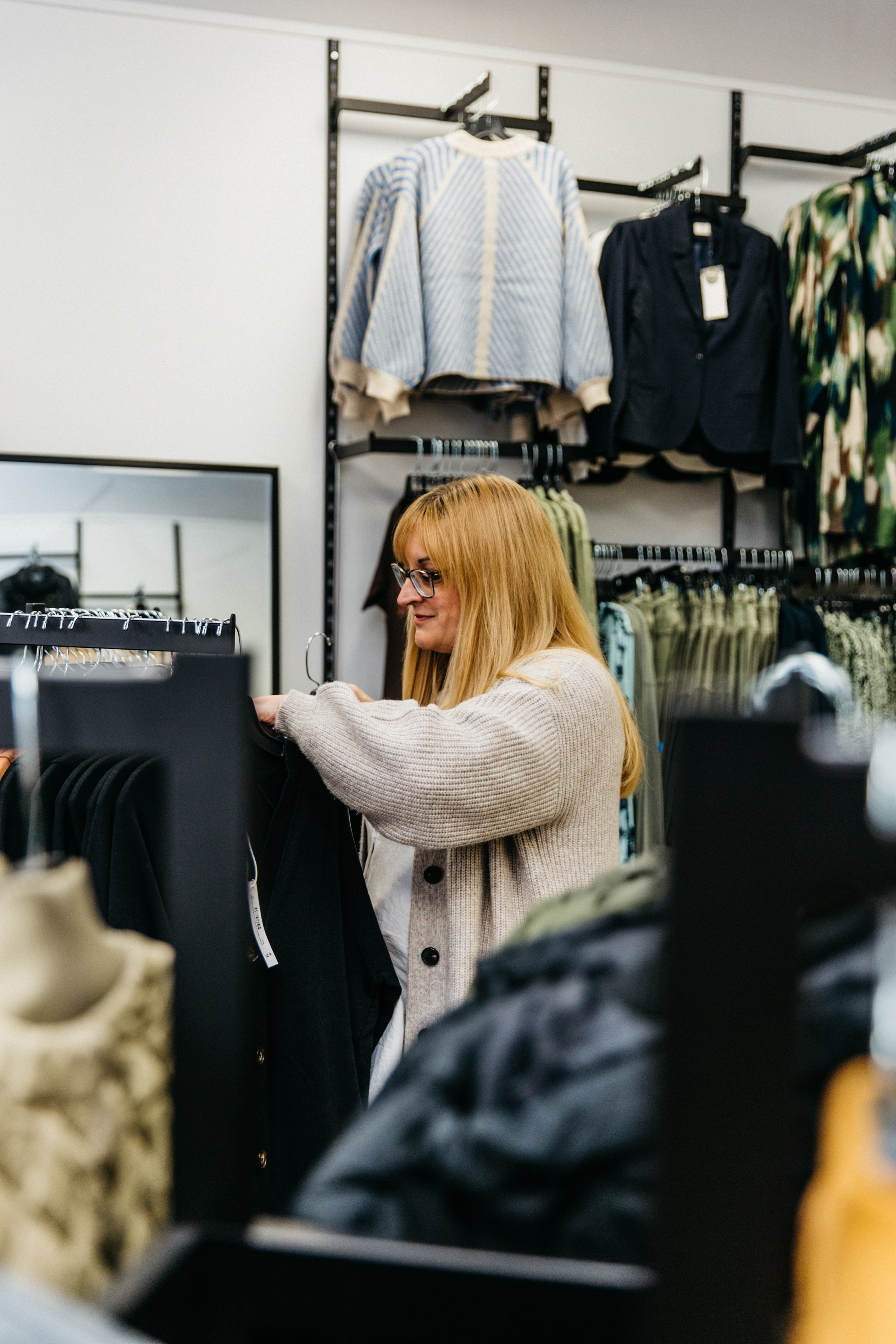 WHY DO YOU NEED A CLOSET COACH?