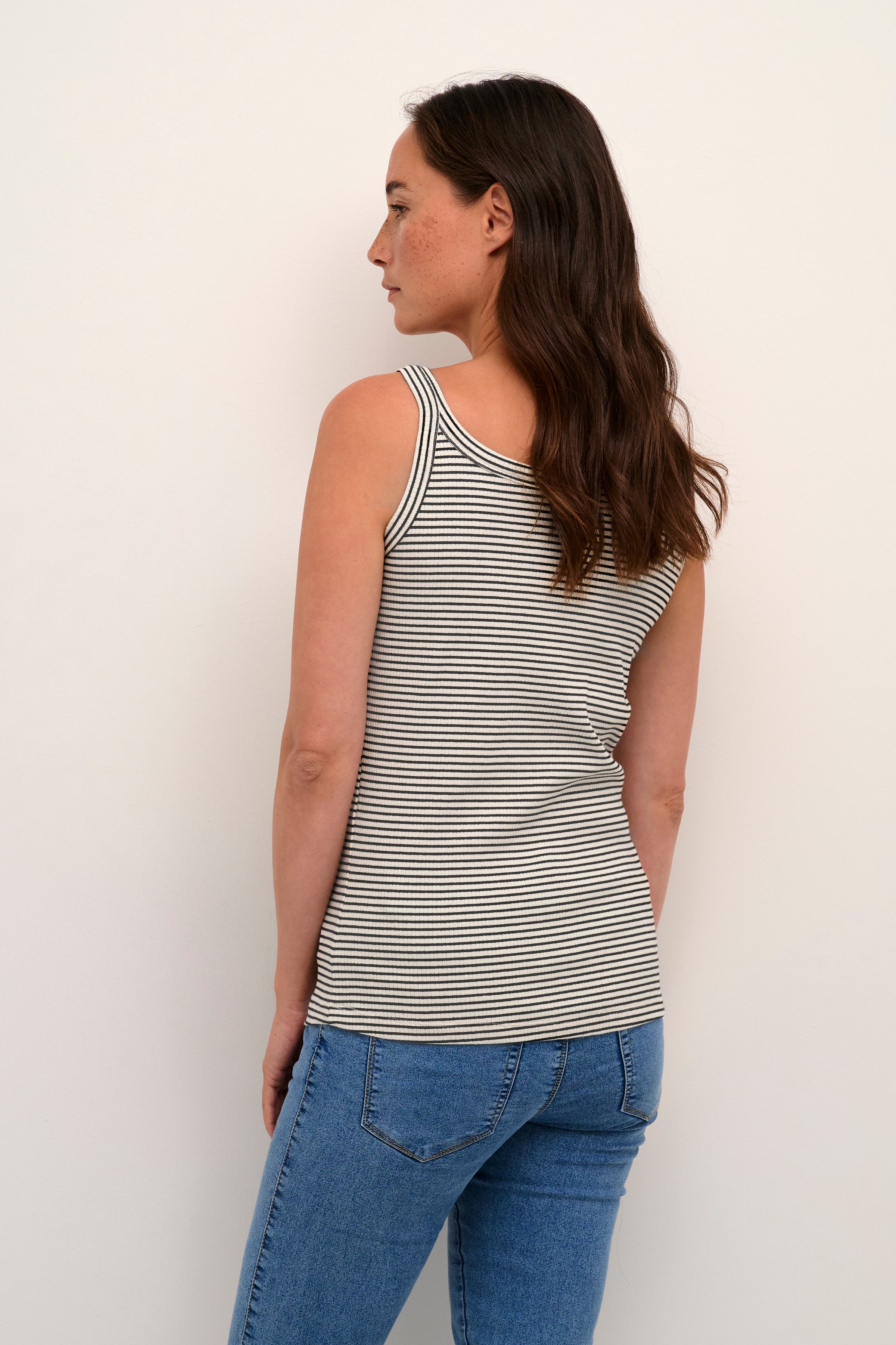 KAFFE KAKAIA TANK TOP