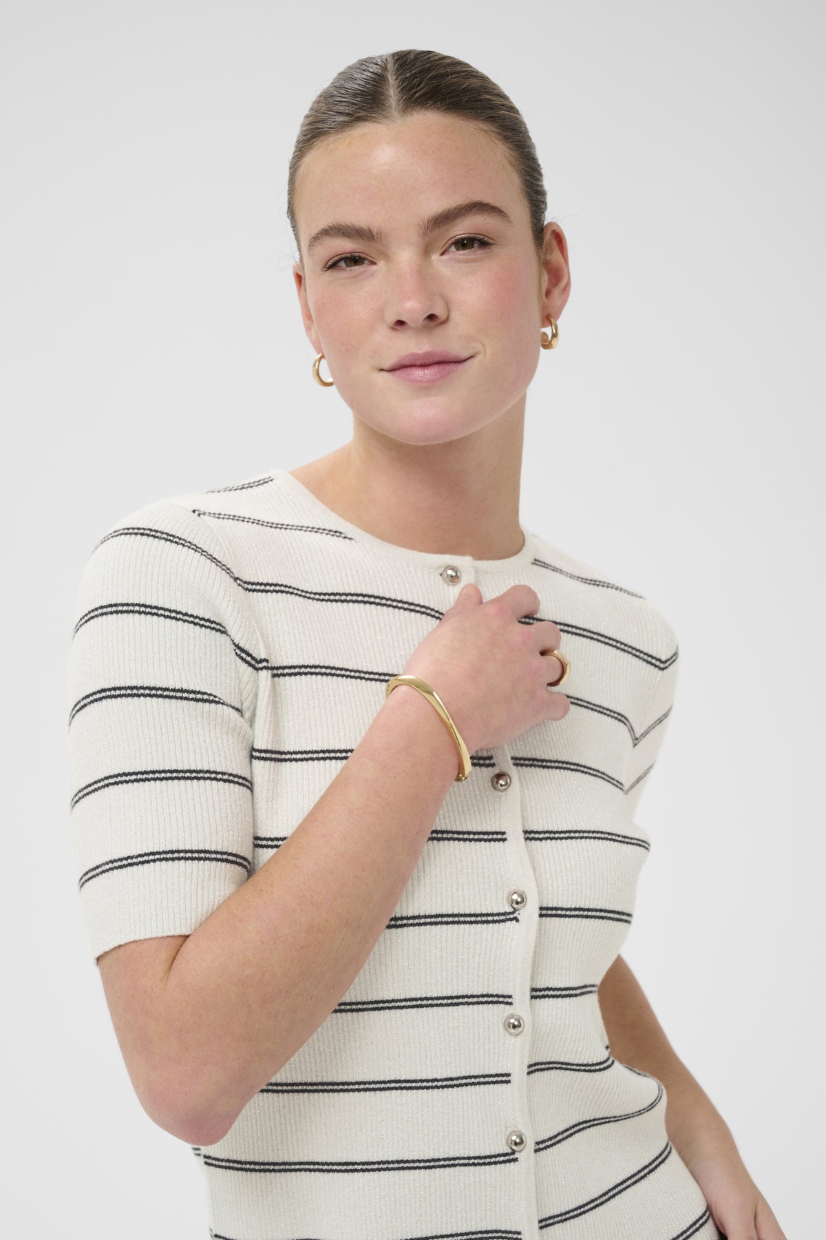 KAFFE KAMORITA BUTTON UP CARDIGAN TOP