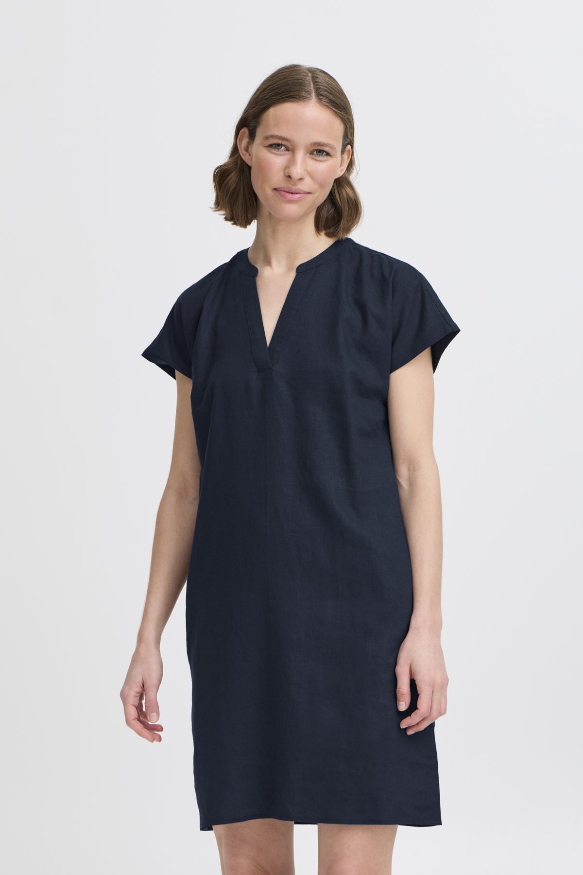 B YOUNG BYFALAKKA V NECK DRESS