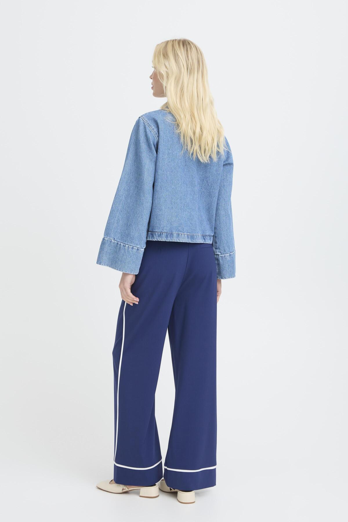 B YOUNG BYKACILA TOP