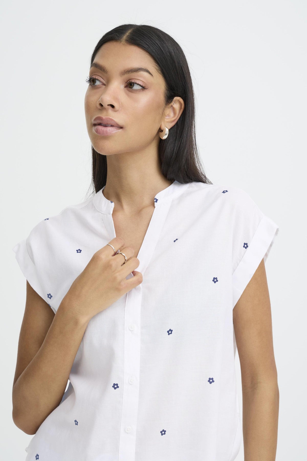 B YOUNG BYSILAS CAP SLEEVE COTTON SHIRT