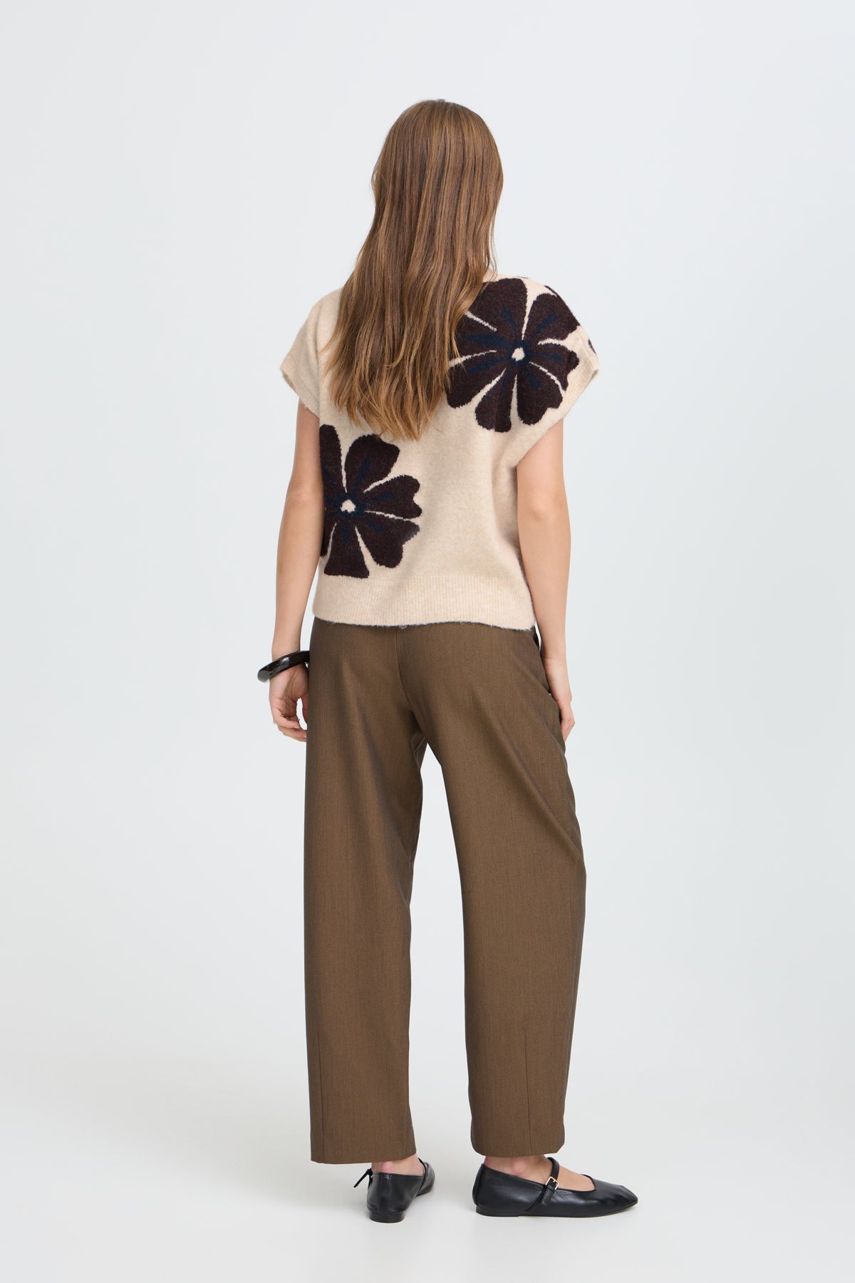 B YOUNG BYOMEA V NECK SLIPOVER VEST