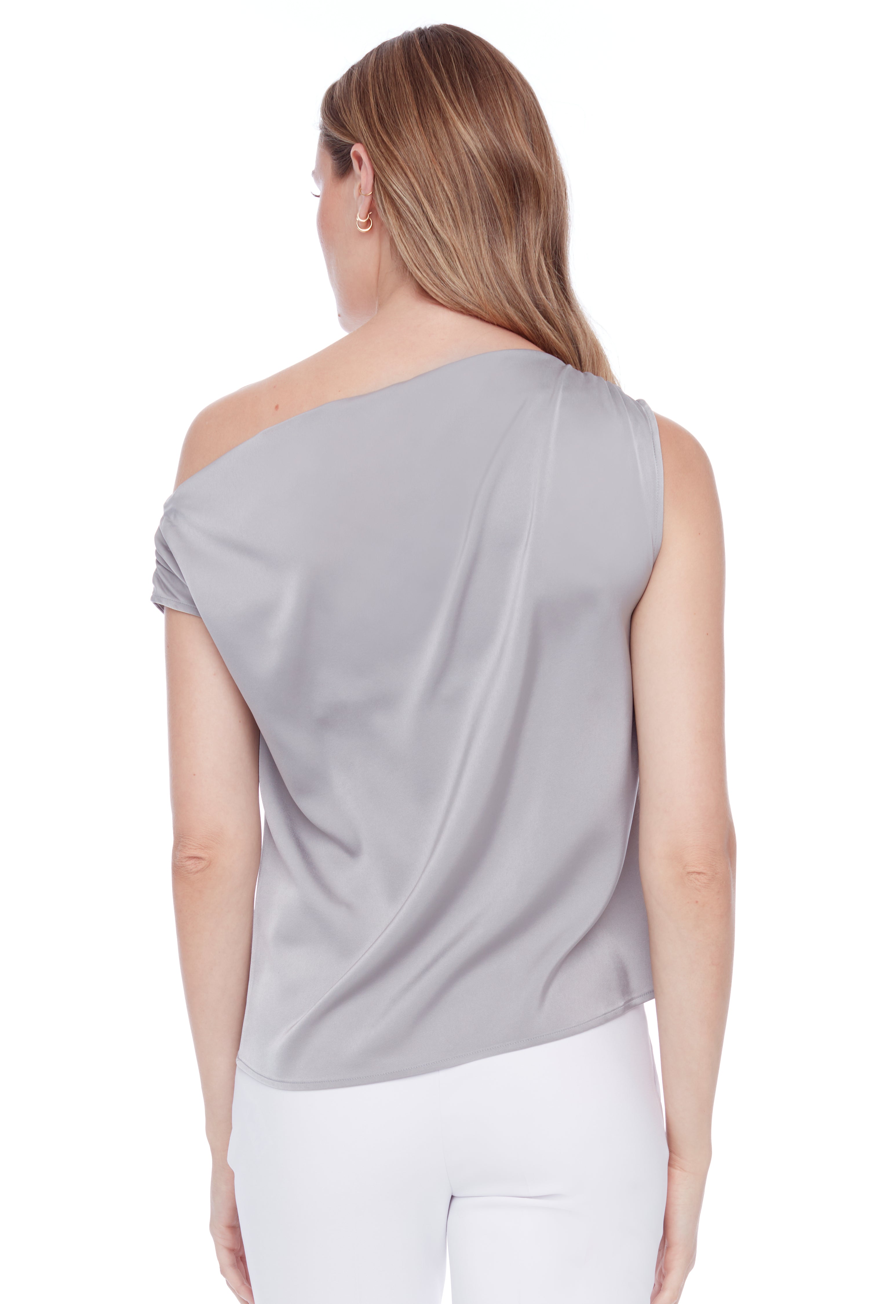 ILTM LILY BELIZE SATIN SLEEVELESS TOP