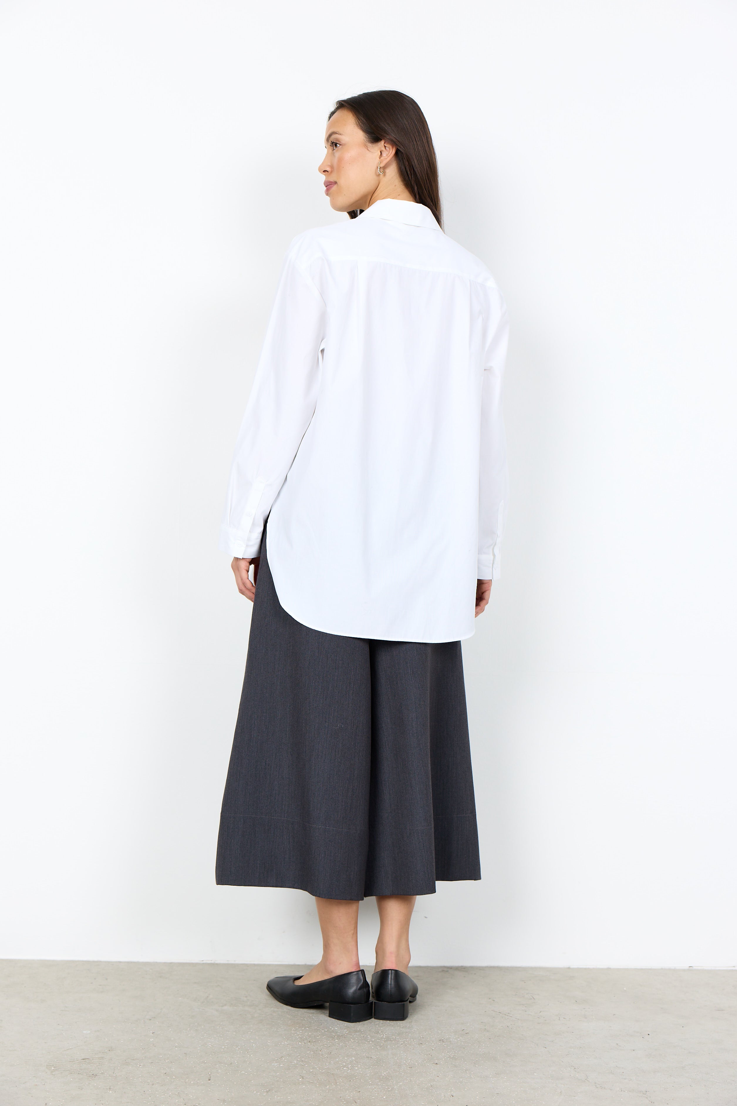 SOYA CONCEPT NETTI LONG BUTTON UP TOP