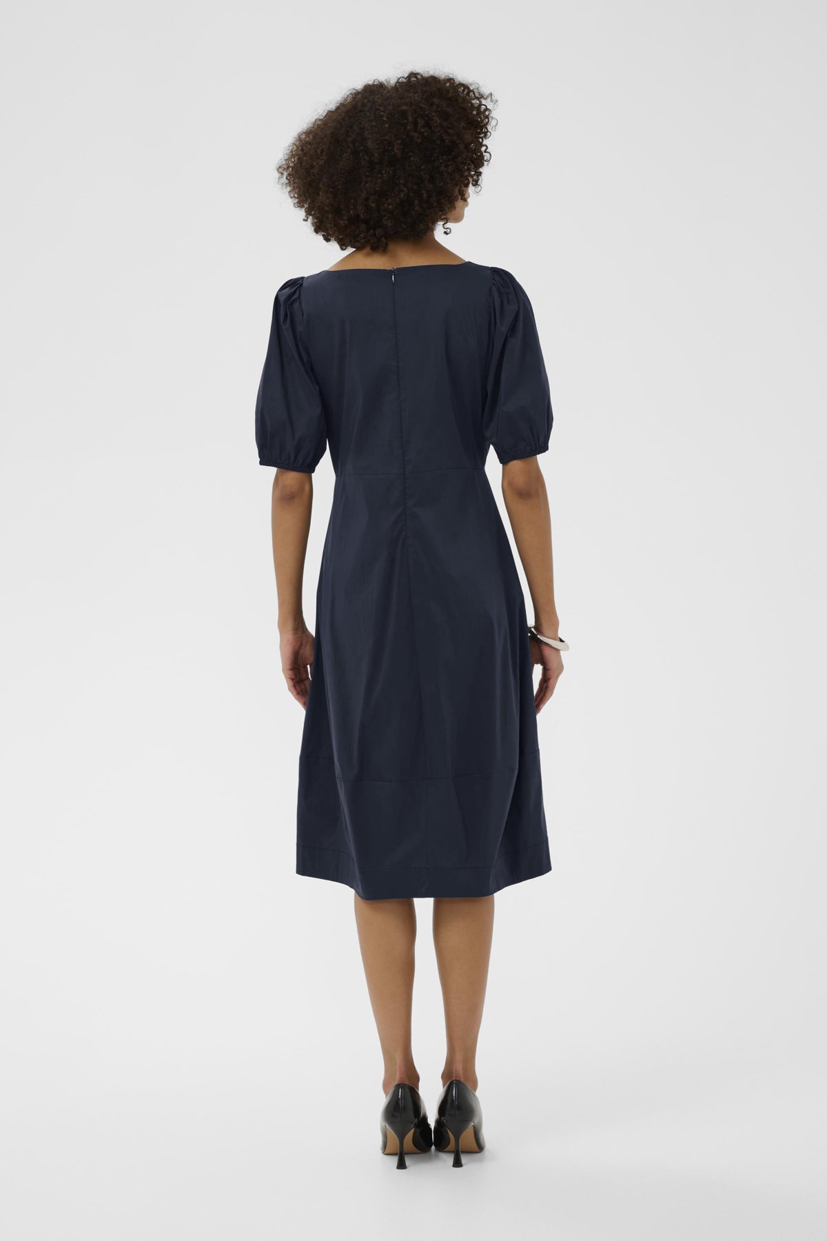 CULTURE CUANTOINETT BOATNECK DRESS