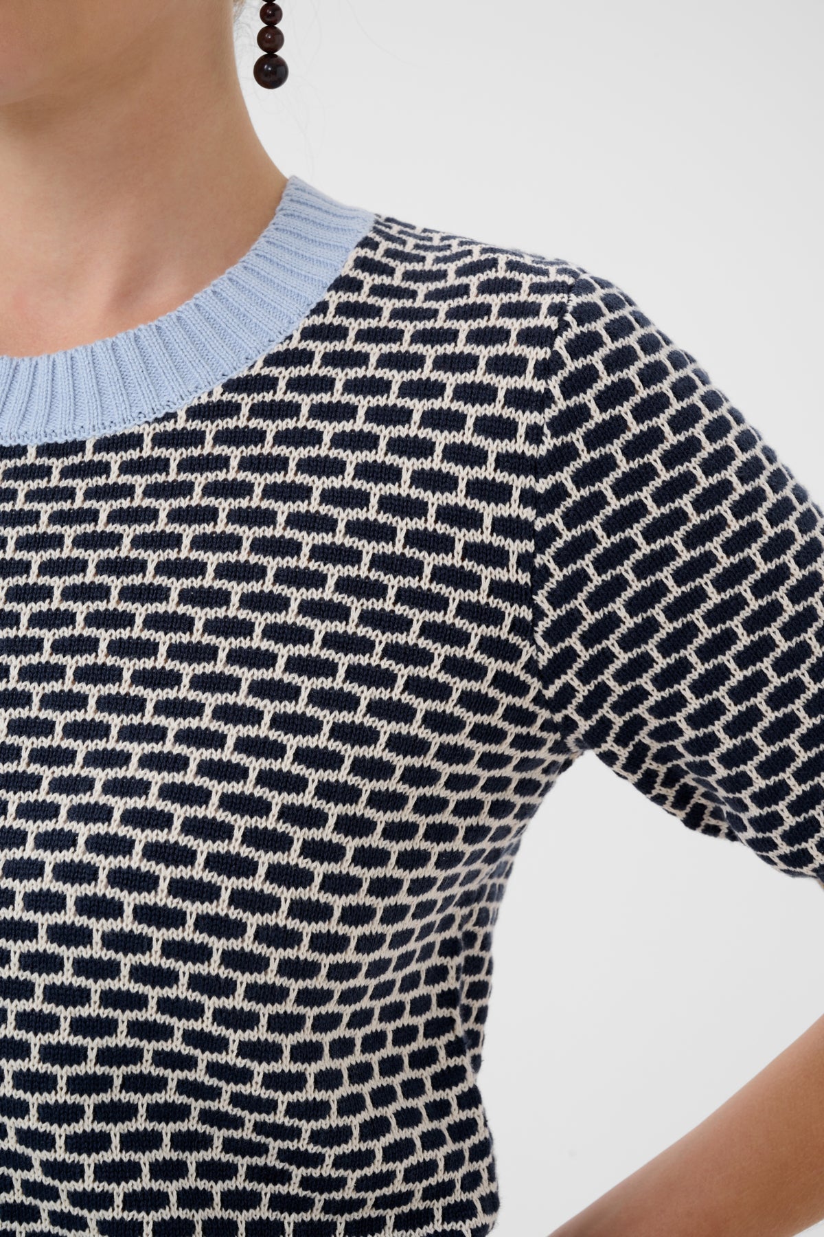 CULTURE CUCRONA PULLOVER SWEATER