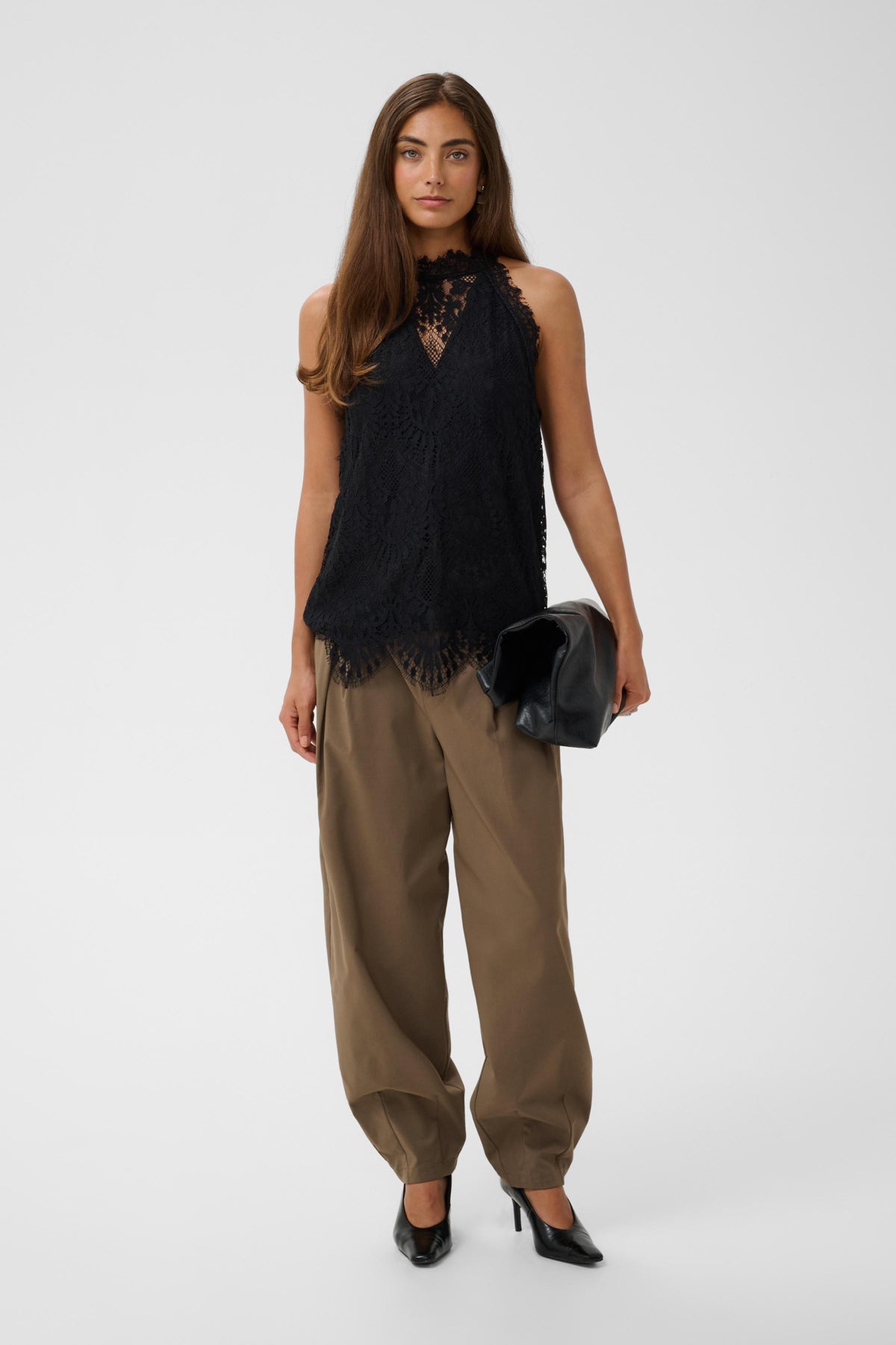 CULTURE CUARTO OKRAM HALTER TOP