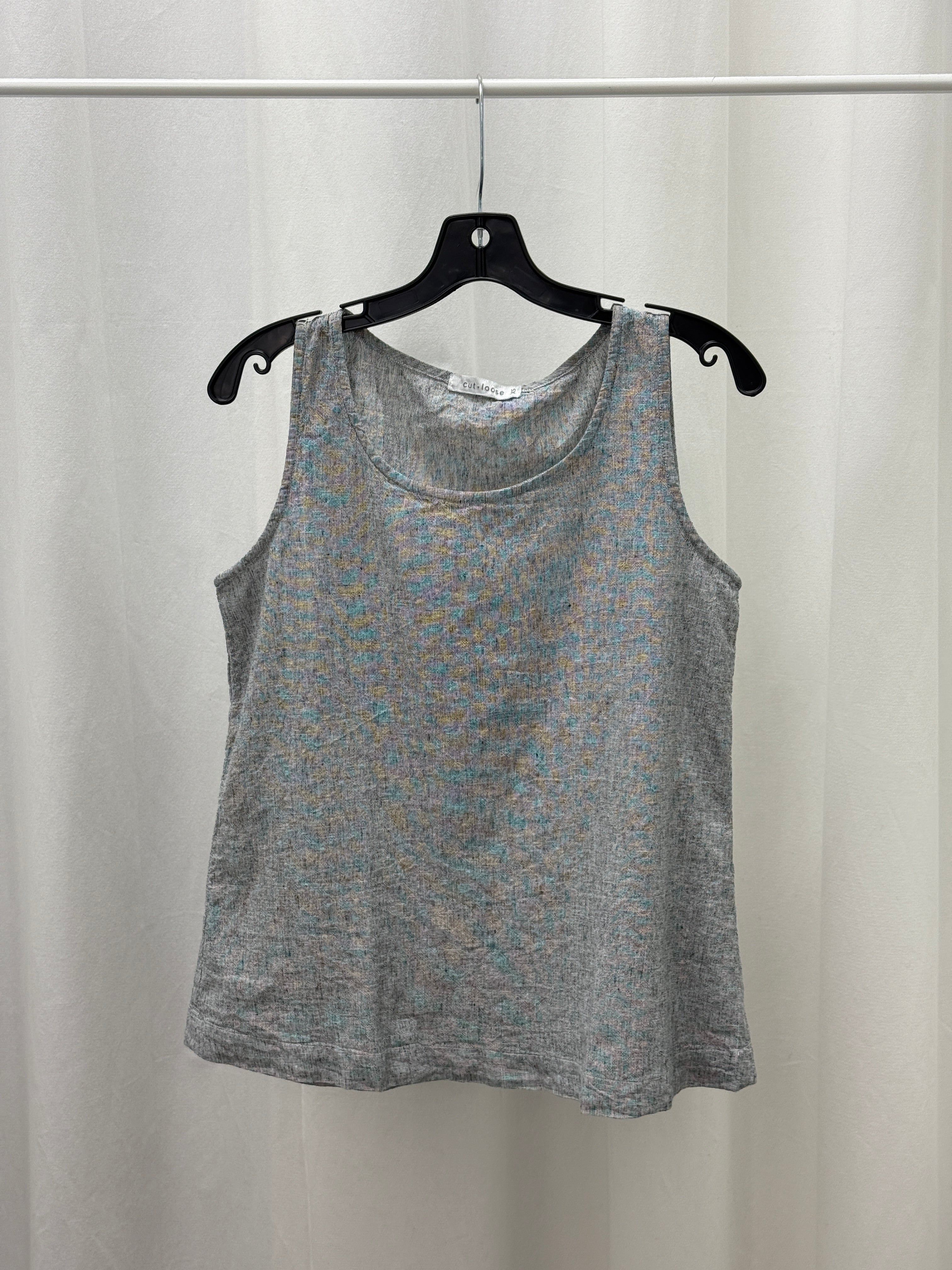 CUTLOOSE SWING TANK