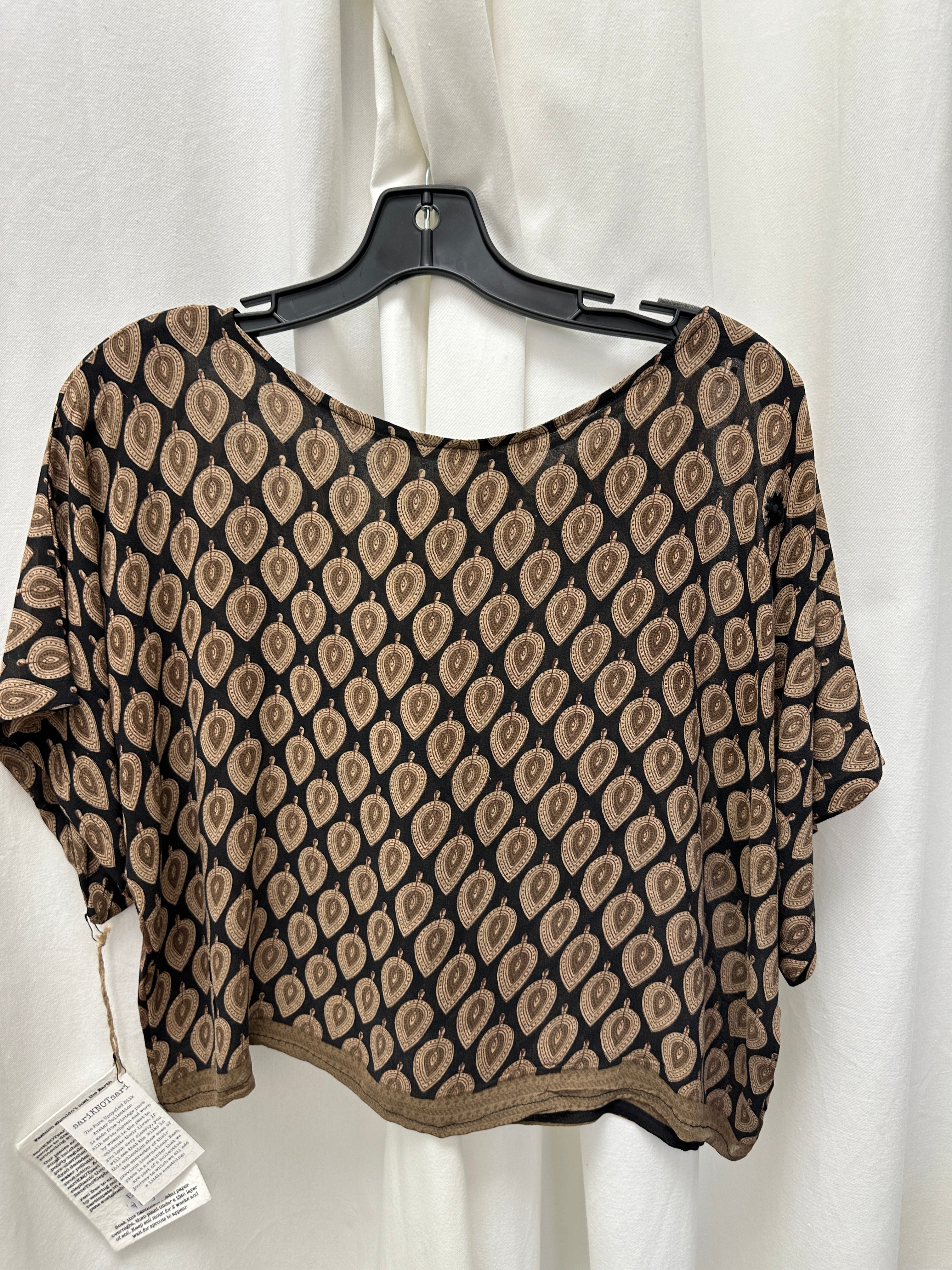 SARI KNOT SARI SHEER BOXY TOP