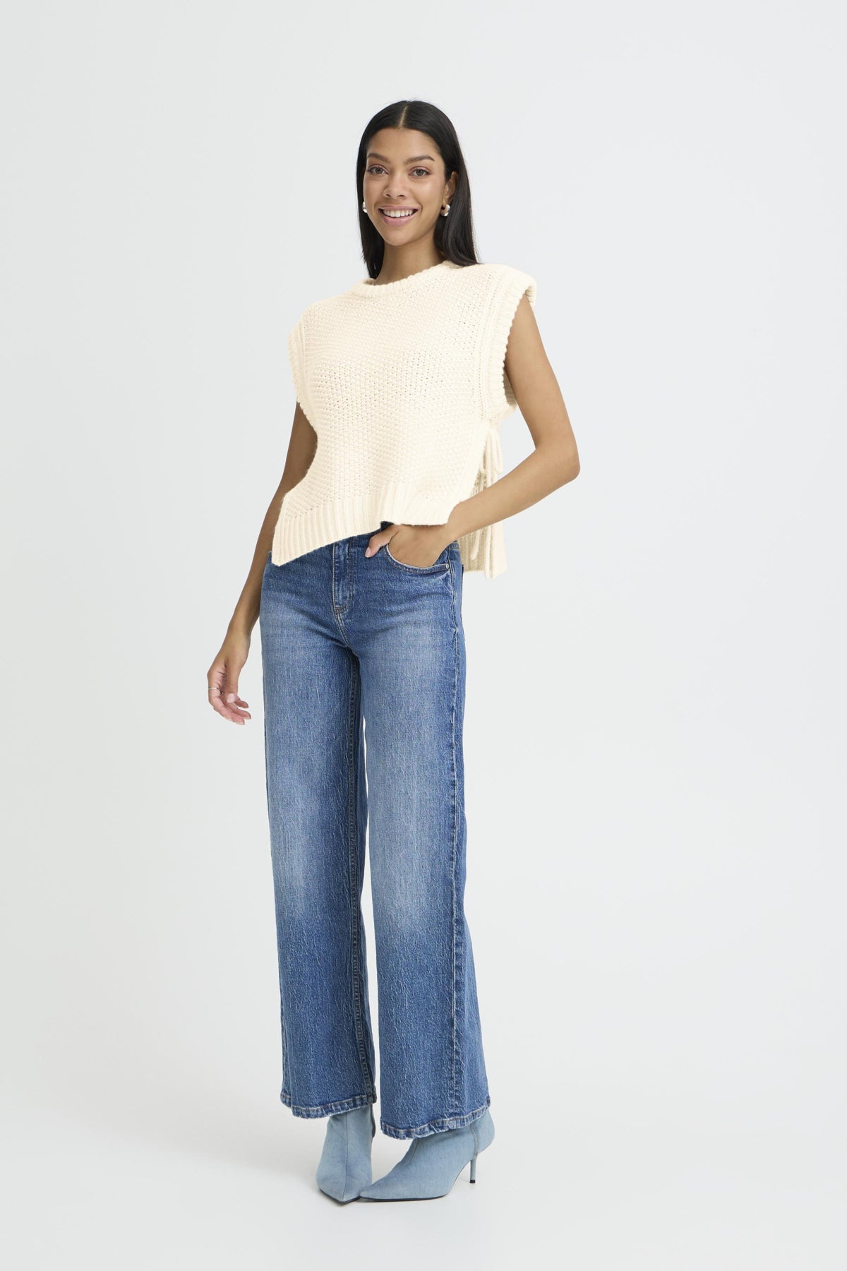 B YOUNG BYNITTA SLIPOVER VEST