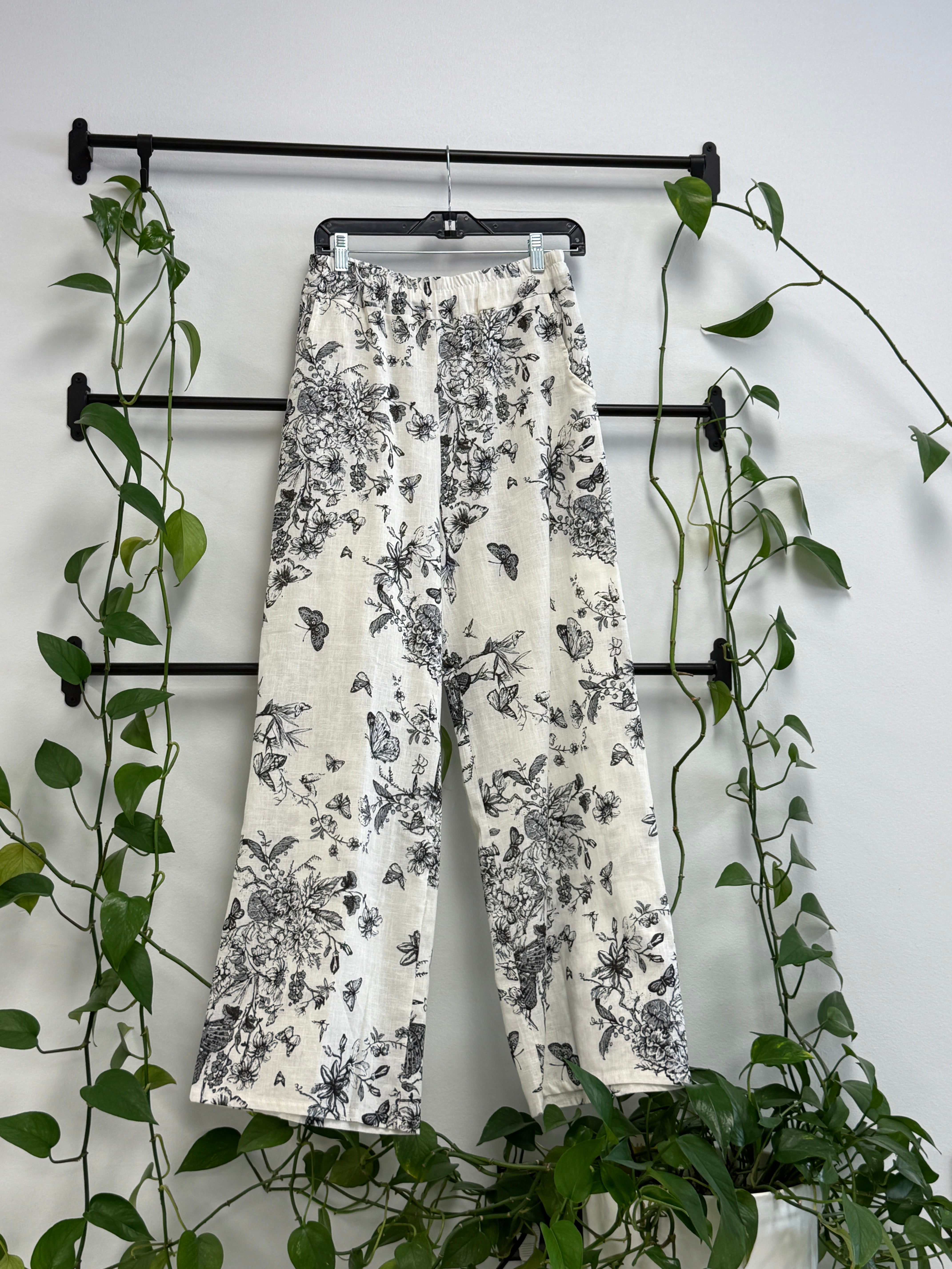 ME & GEE PULL ON BUTTERFLY PRINT PANT