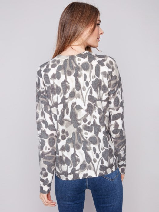 CHARLI B REVERSBLE PRINT LIGHT WEIGHT KNIT SWEATER