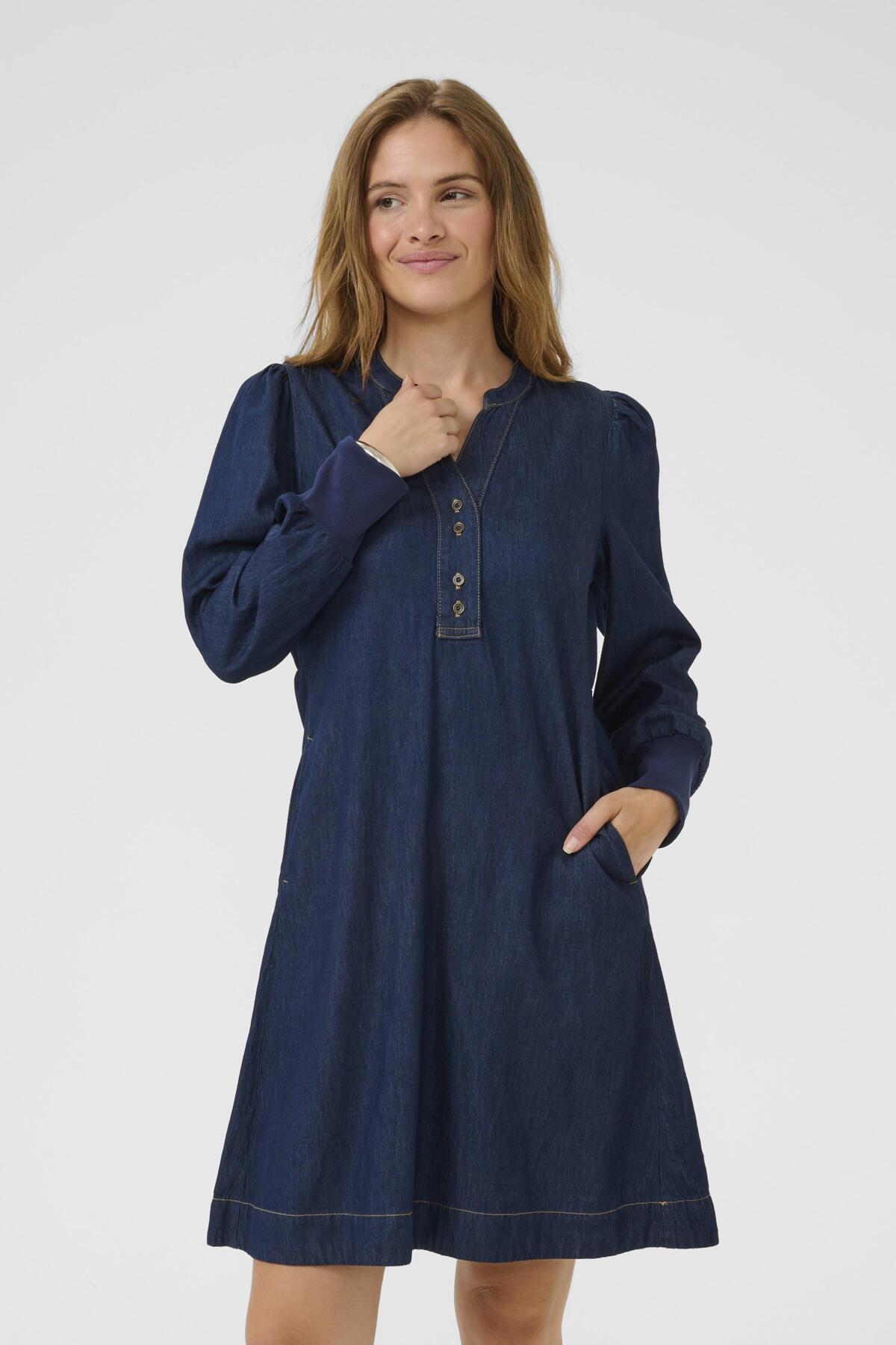Must Have Pockets