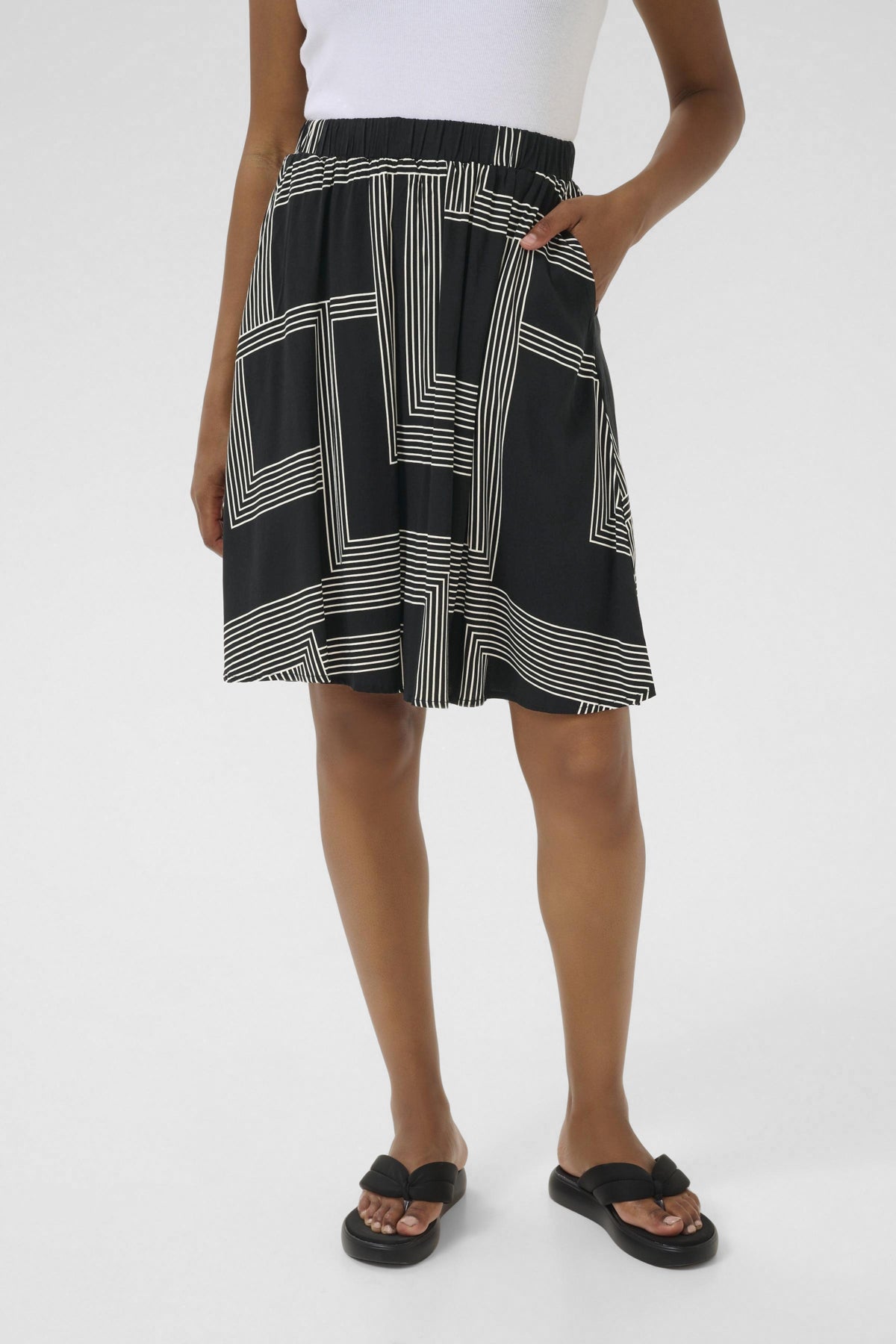 Must Have Pockets
