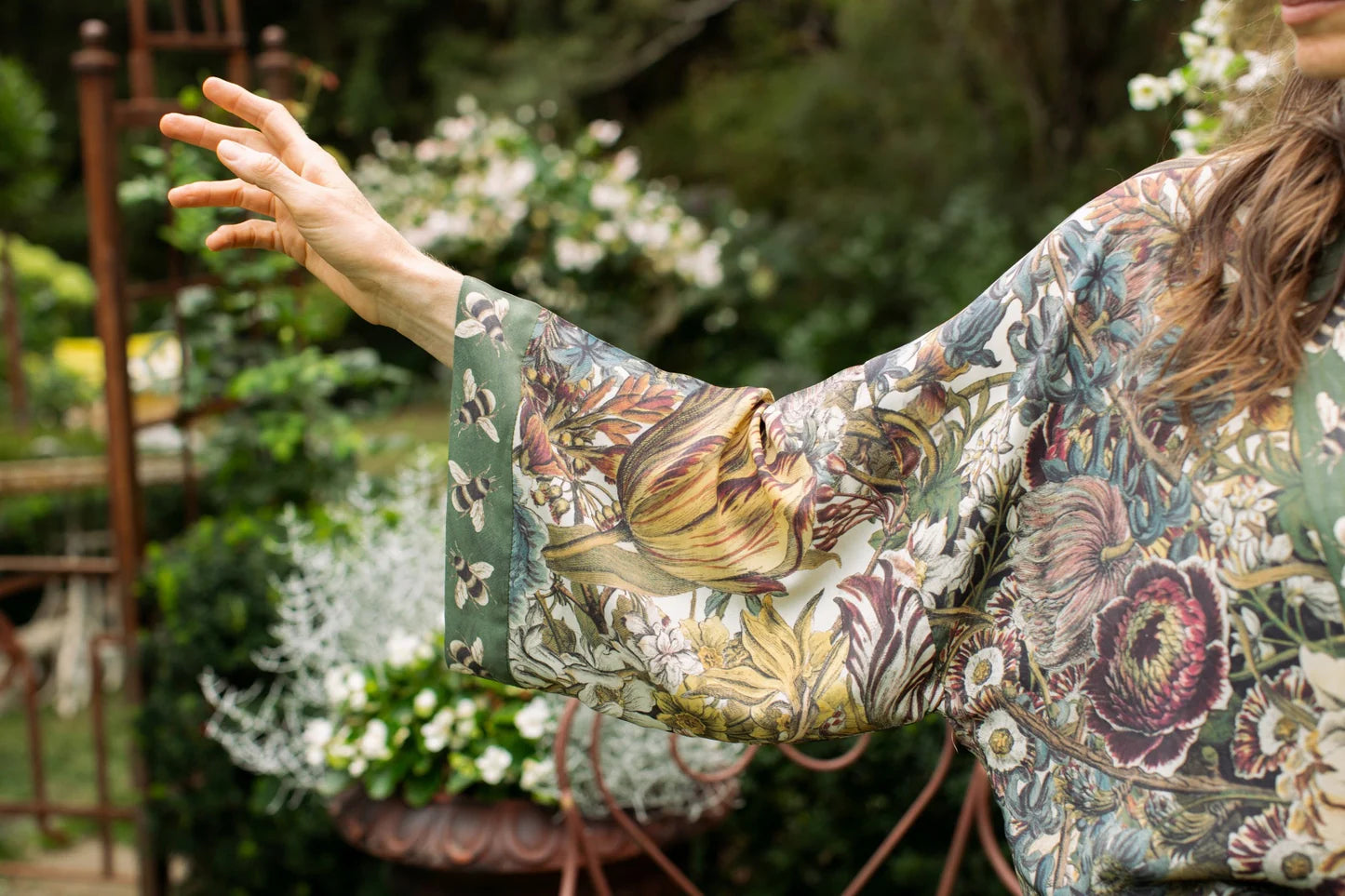 MARKET OF STARS LOVE GROWS WILD PIXIE DUSTER JACKET