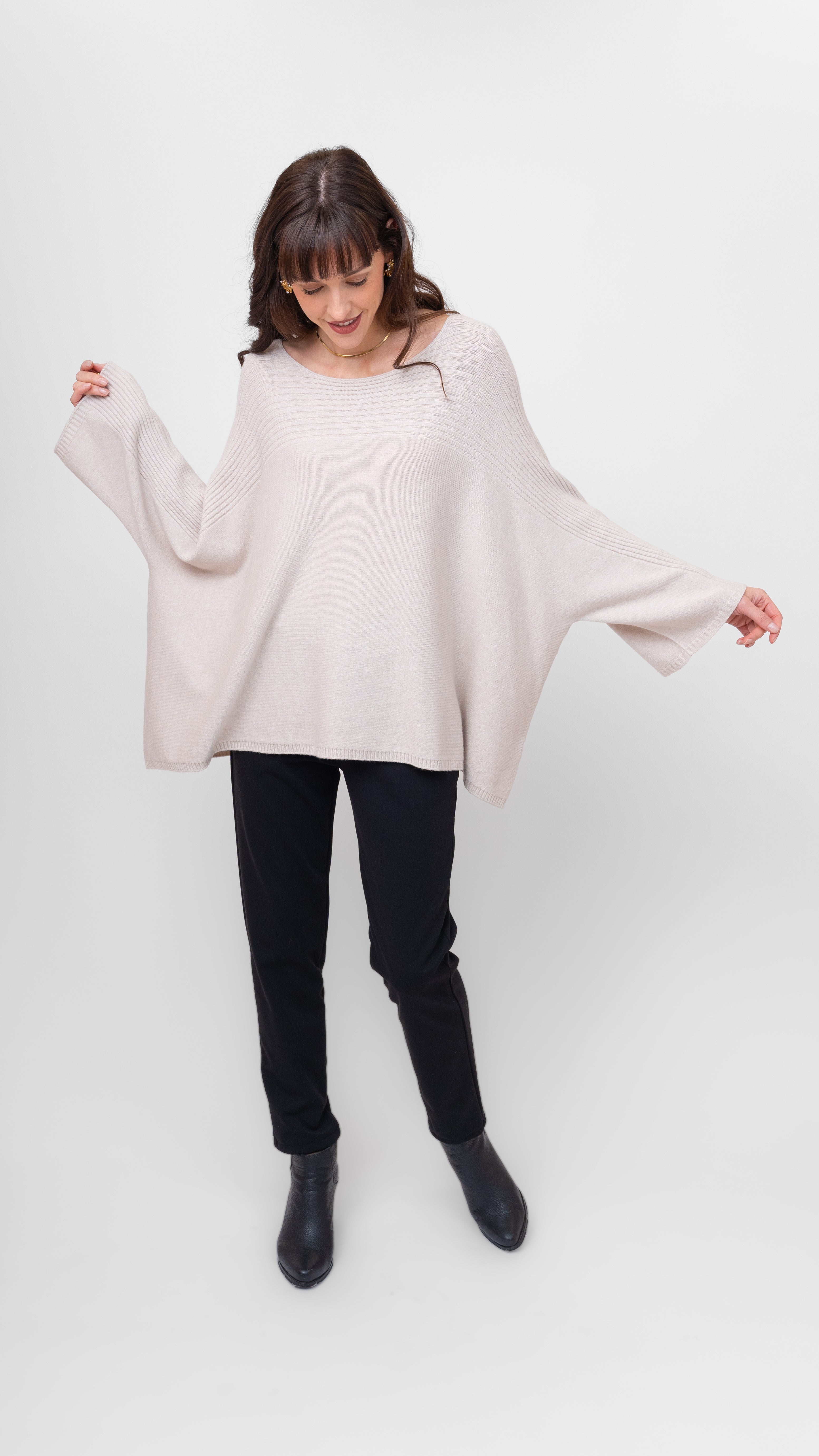 ME & GEE BATWING KNIT PULLOVER