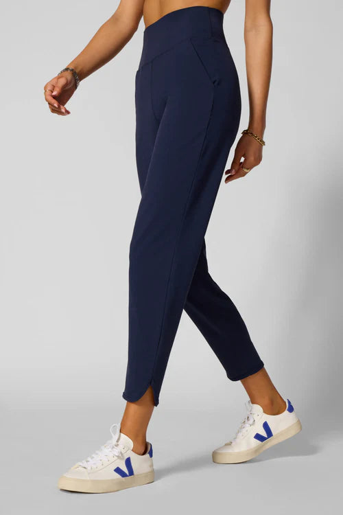 MPG DREAMWEAVE SNEAKY SWEATPANT