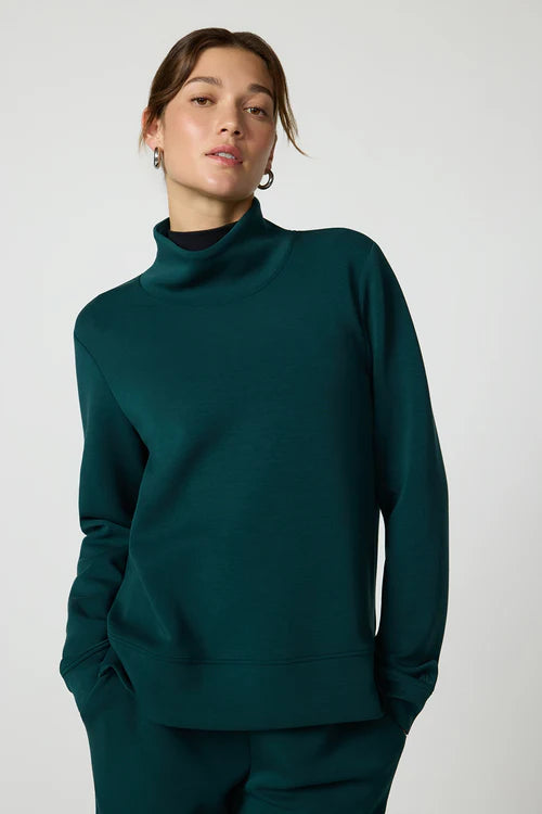MPG DREAMWEAVE MOCK NECK PULLOVER