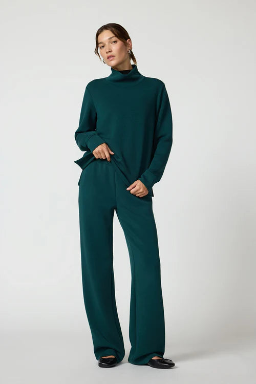 MPG DREAMWEAVE MOCK NECK PULLOVER