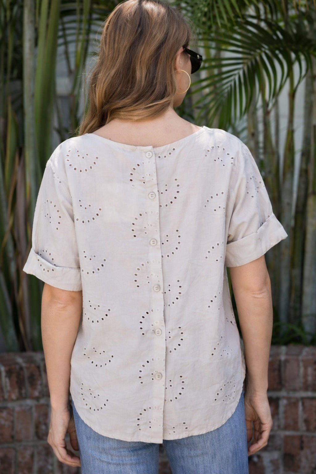 OVF EYELET ROUND NECK TOP WITH BUTTON BACK