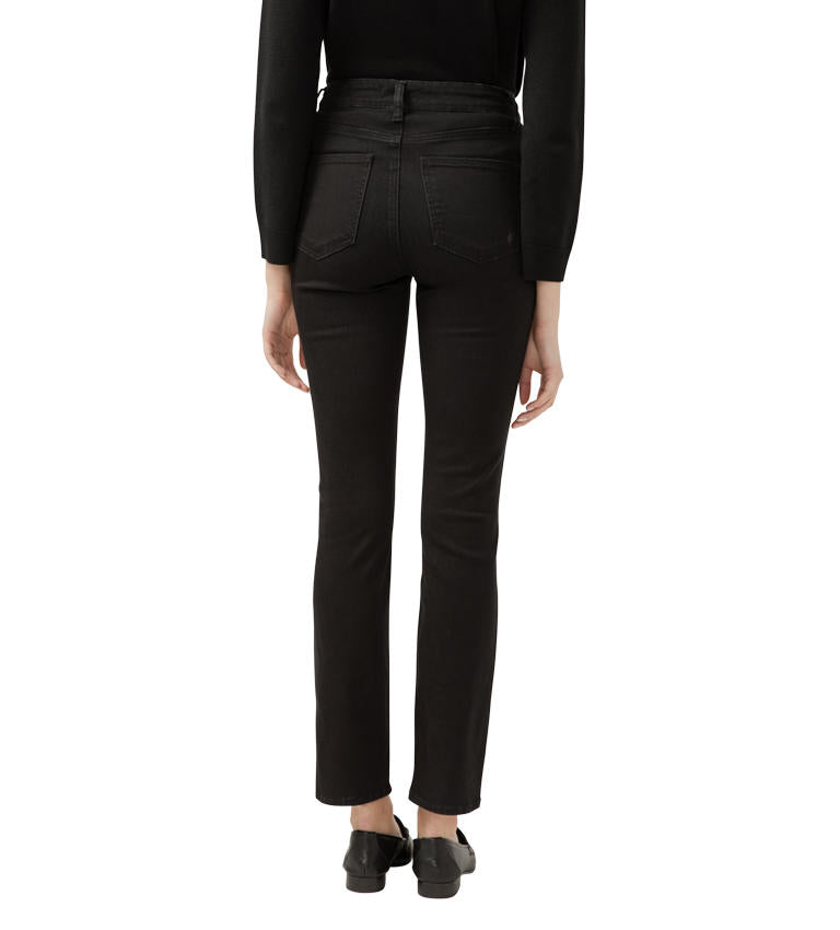 SILVER JEANS AVERY STRAIGHT LEG HIGH RISE JEAN