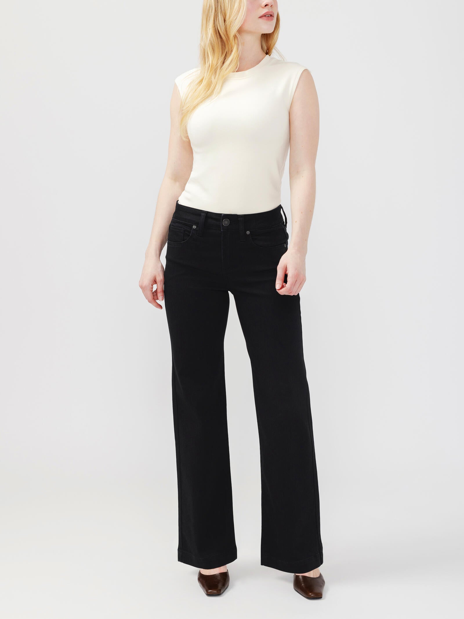 SILVER JEANS BLACK AVERY TROUSER JEAN