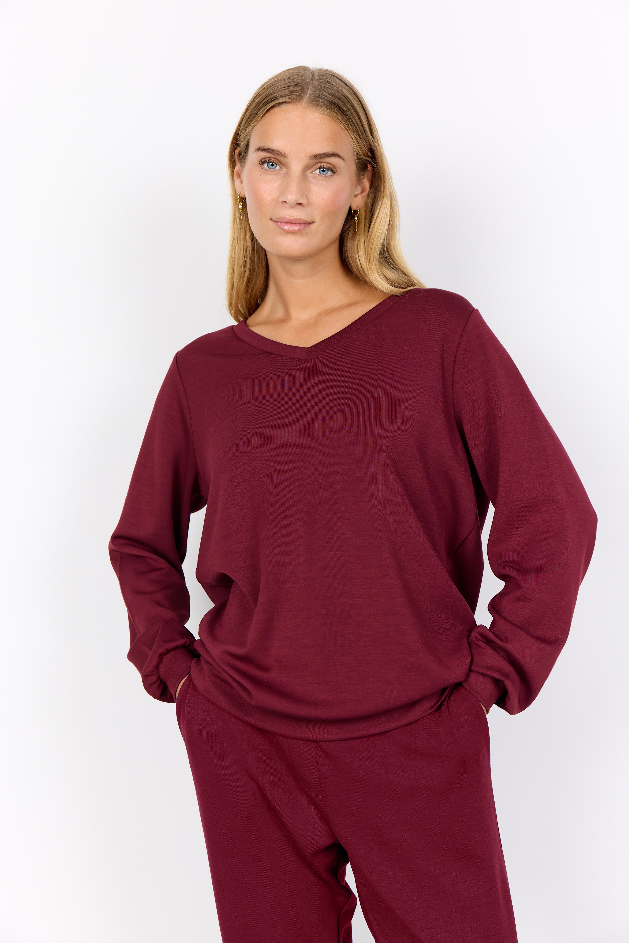 SOYA CONCEPT BANU LONG SLEEVE V NECK TOP