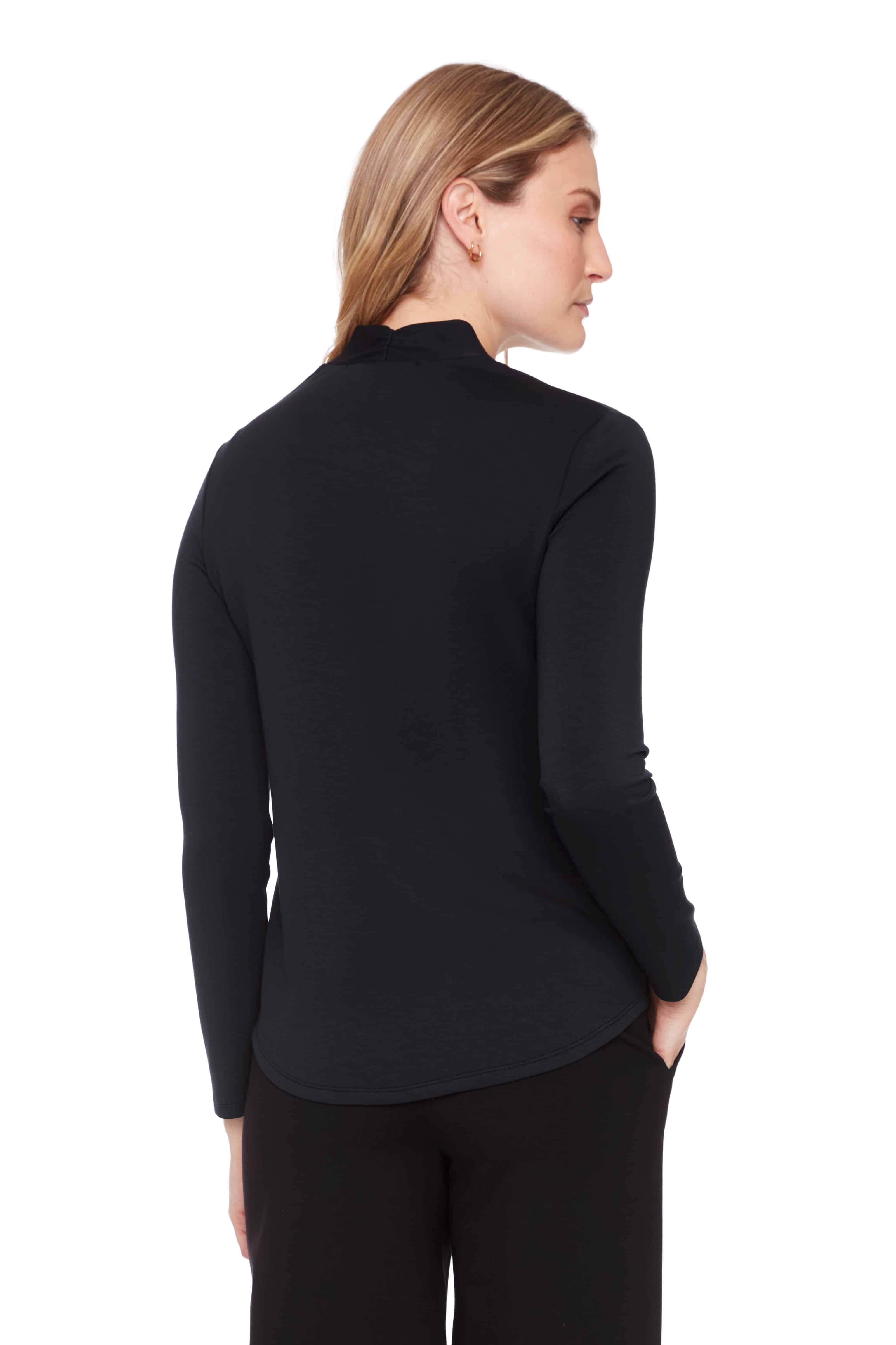 UP BUTTER LONG SLEEVE V NECK TOP
